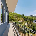 Oyo 665 Sj House Hotel