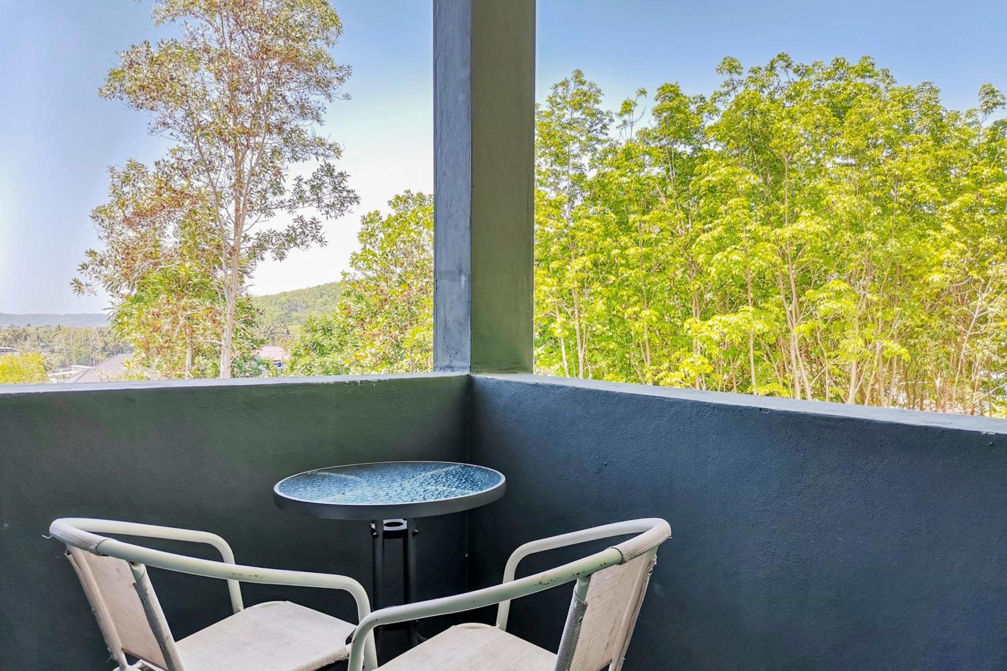 Oyo 665 Sj House Hotel