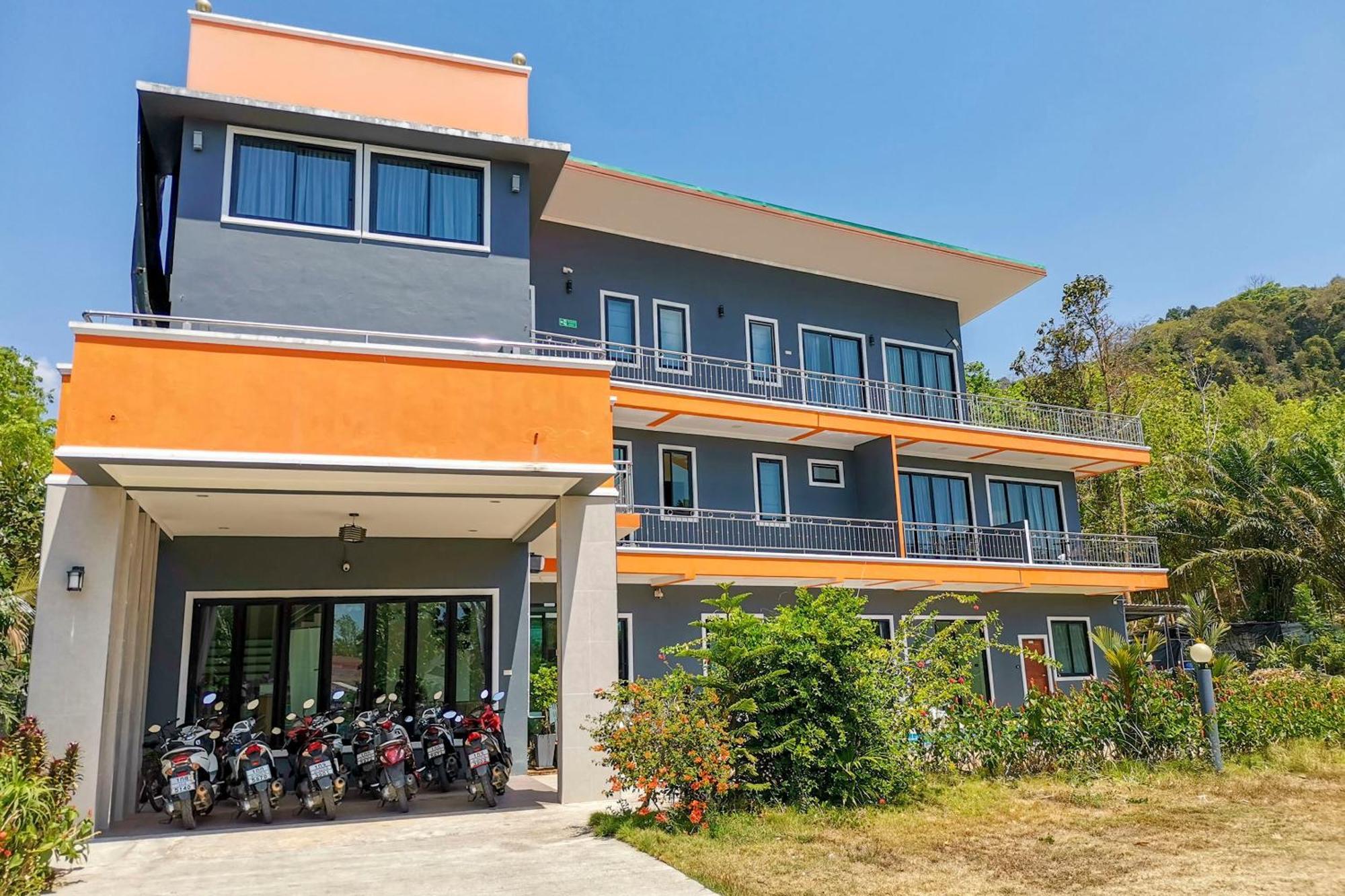 Oyo 665 Sj House