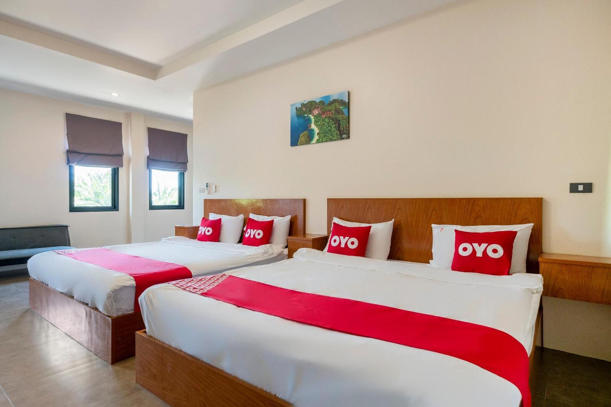 Oyo 665 Sj House 3*