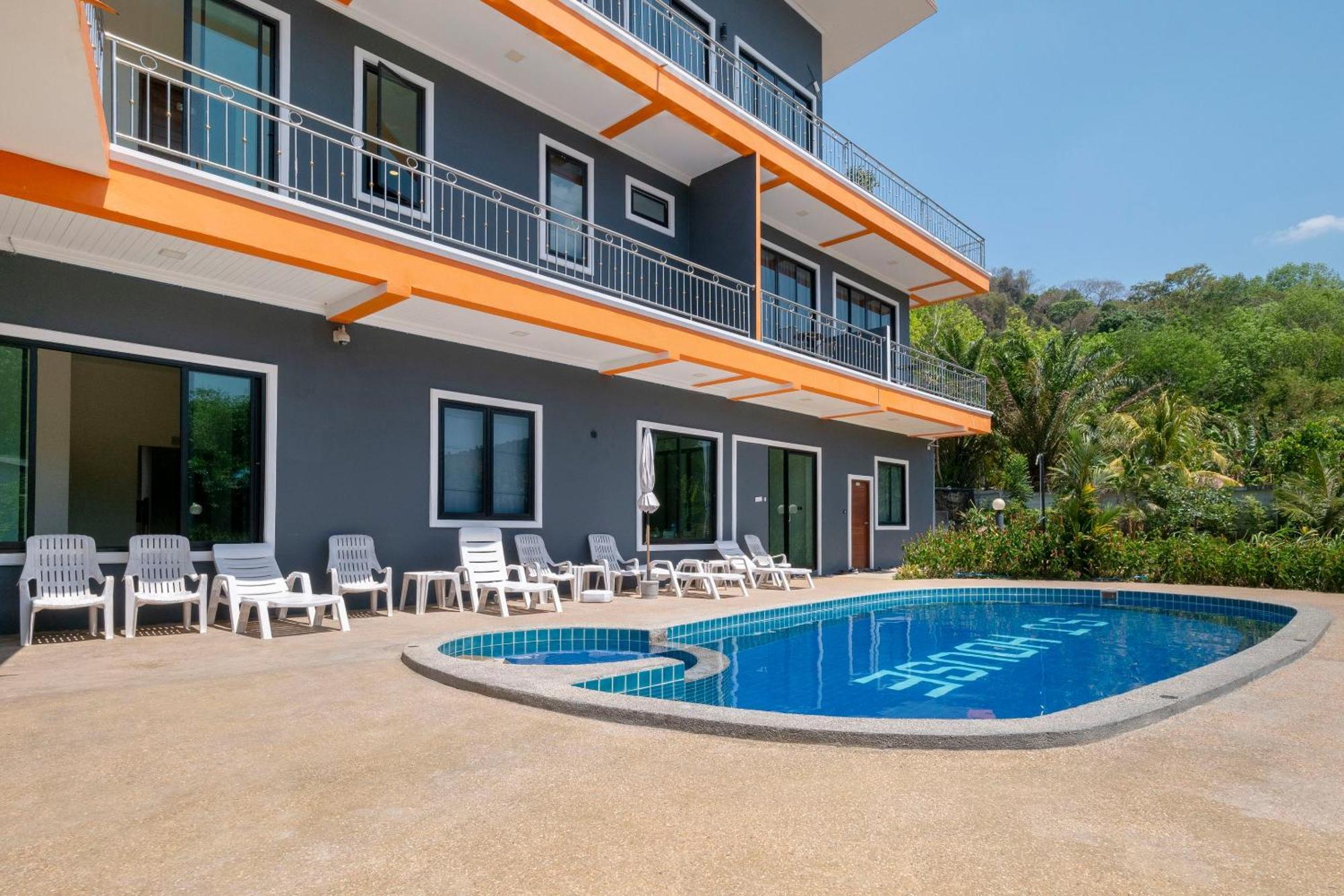 Oyo 665 Sj House